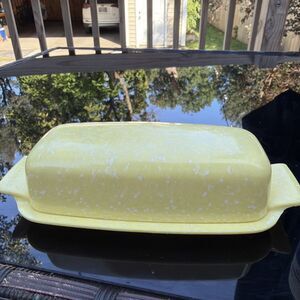 Vintage Unmarked Melamine Butter Dish Speckled Yellow MCM- See Pics